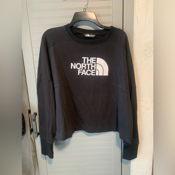 The North Face Train N Logo Crop Pullover Size XL EUC Never Worn - Picture 9 of 15